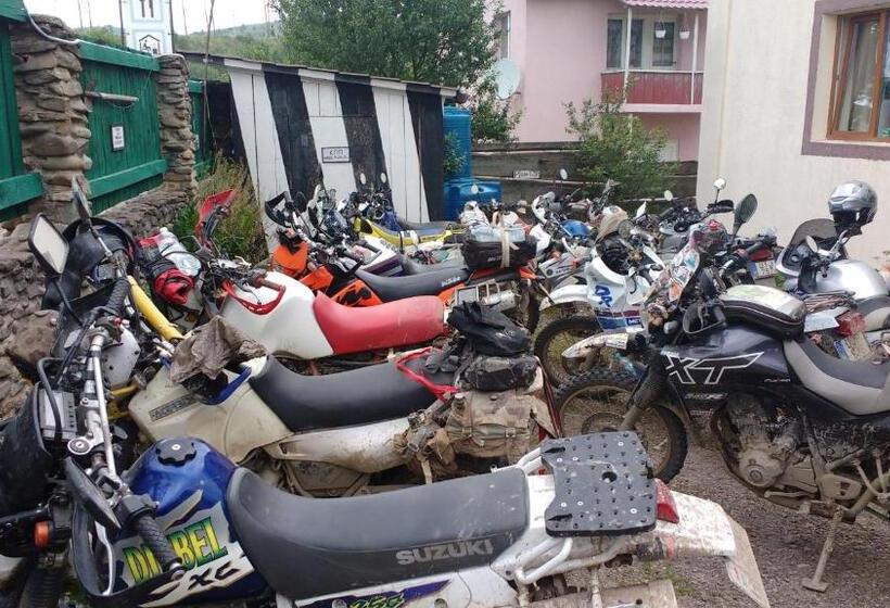 بنسيون Grün Hof Militray Sadyba