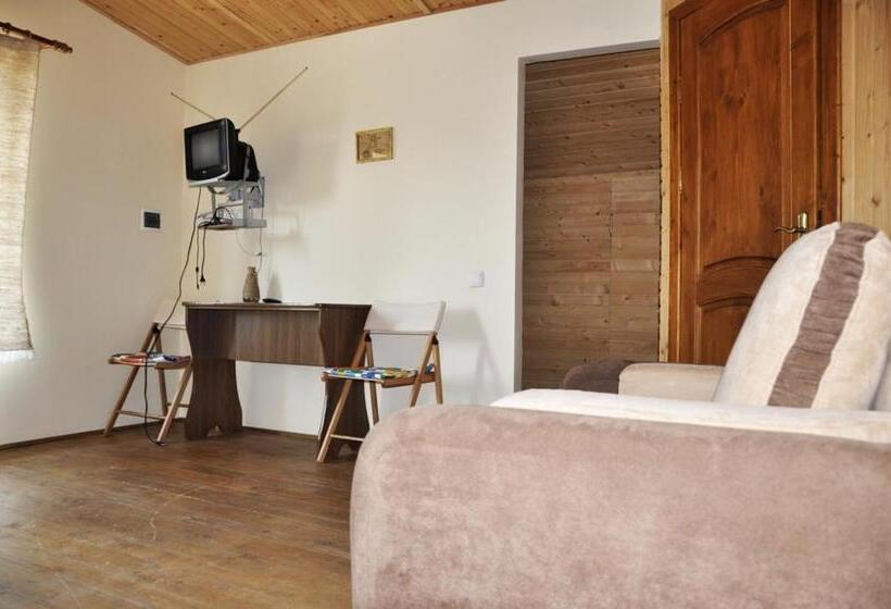 بنسيون Grün Hof Militray Sadyba