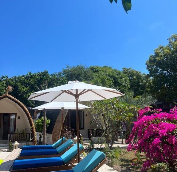 پانسیون Living Asia Sunset Resort