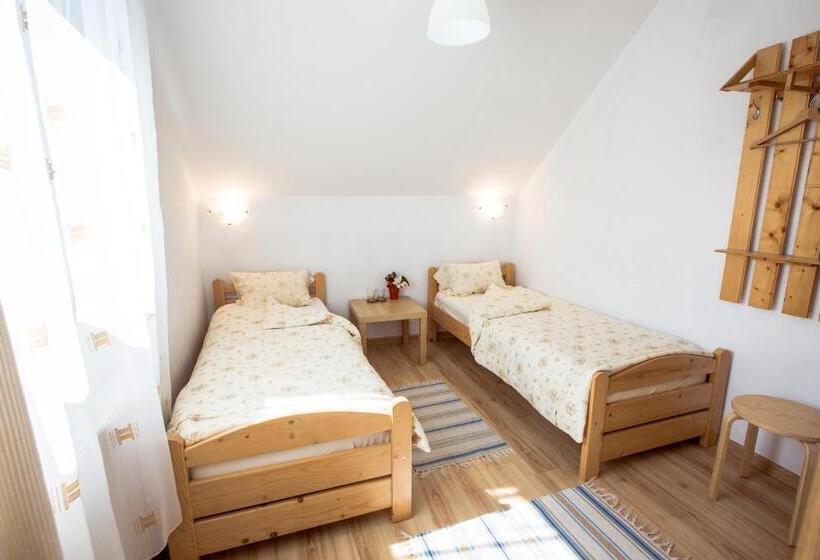 بنسيون Picturesque Village In Transylvania