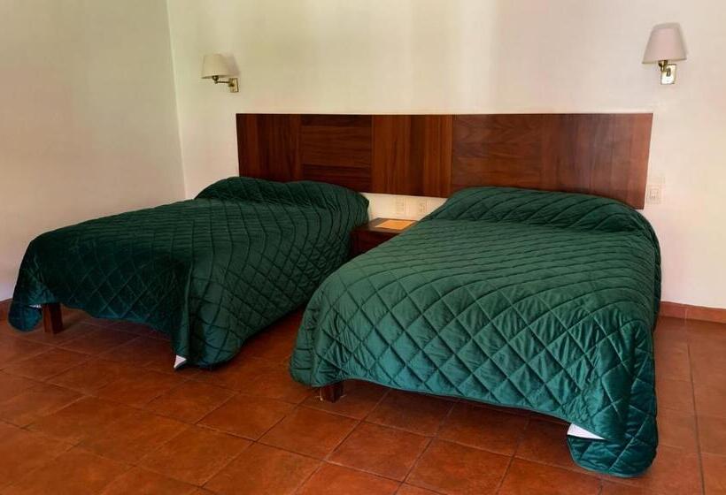 بنسيون Posada Santa Rita