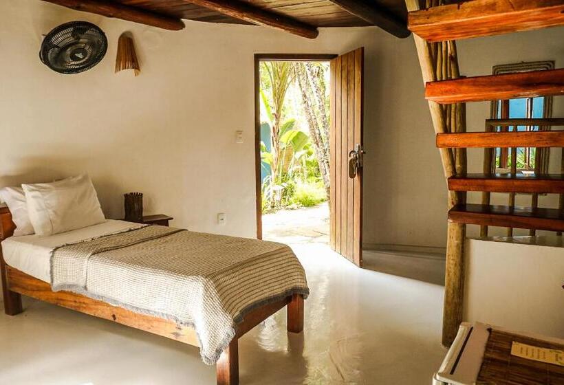 هاستل Pousada Jacarandá