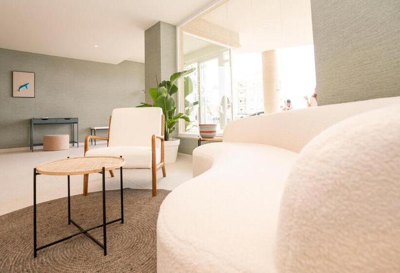 هتل Atlante Sanxenxo Boutique