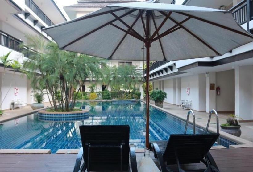 בית מלון כפרי Gassan Legacy Golf Club