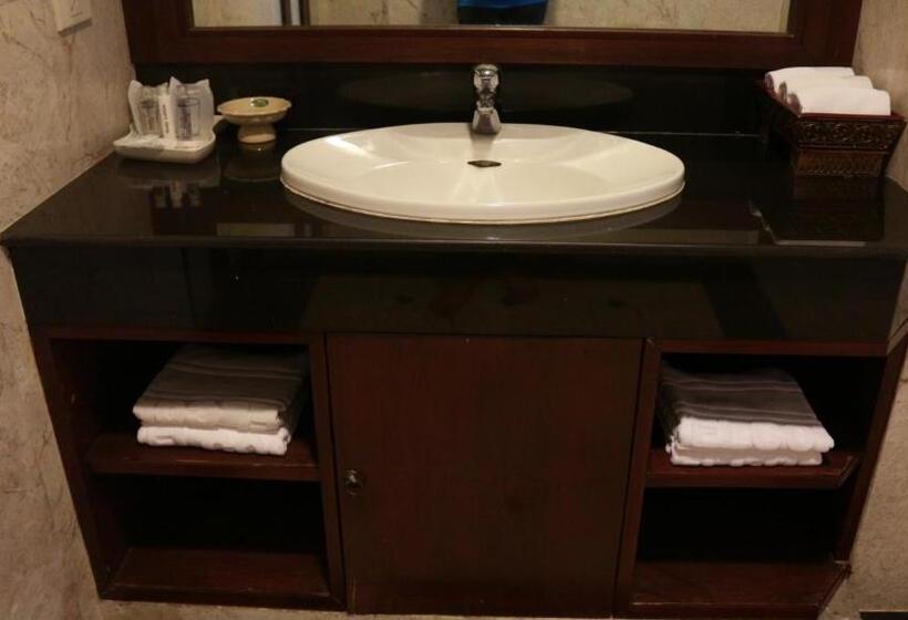 Отель Gassan Legacy Golf Club