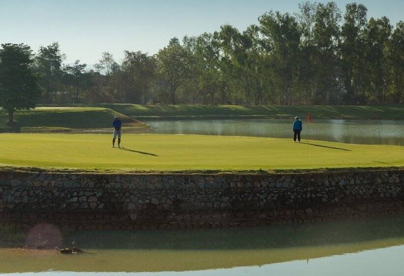 Отель Gassan Legacy Golf Club