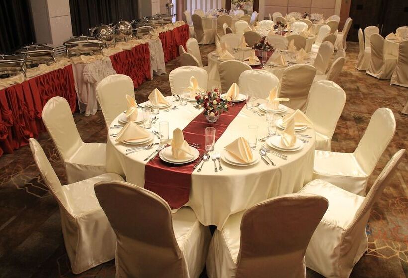 فندق Savannah Resort