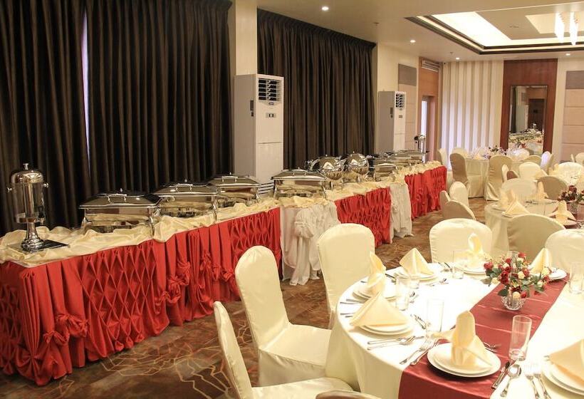 فندق Savannah Resort