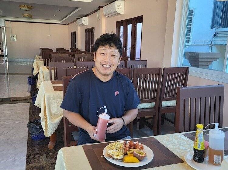 Отель Vangvieng Sunrise East