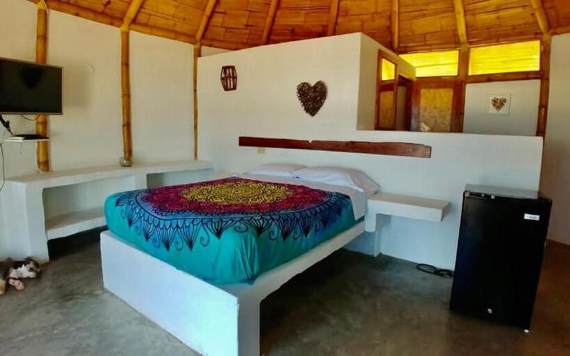 בית מלון כפרי Waltako Beach Culture