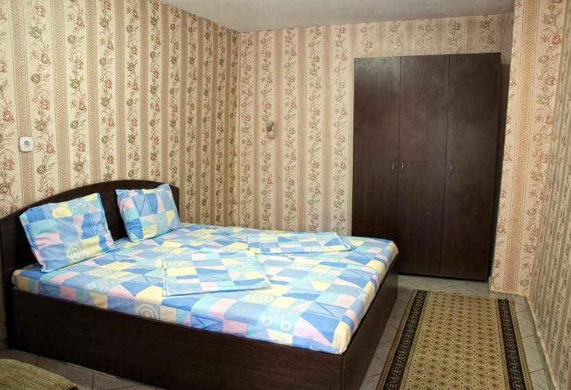 פנסיון New Worker Wo Za Diman