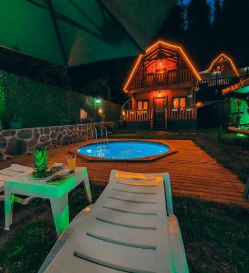 펜션 Sapanca Green Garden Tuna Ev Bungalov