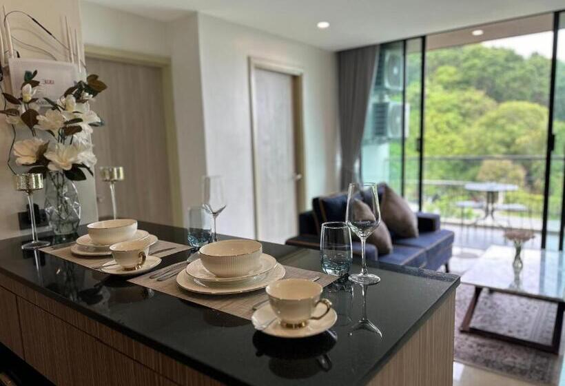 פנסיון The Viva Patong