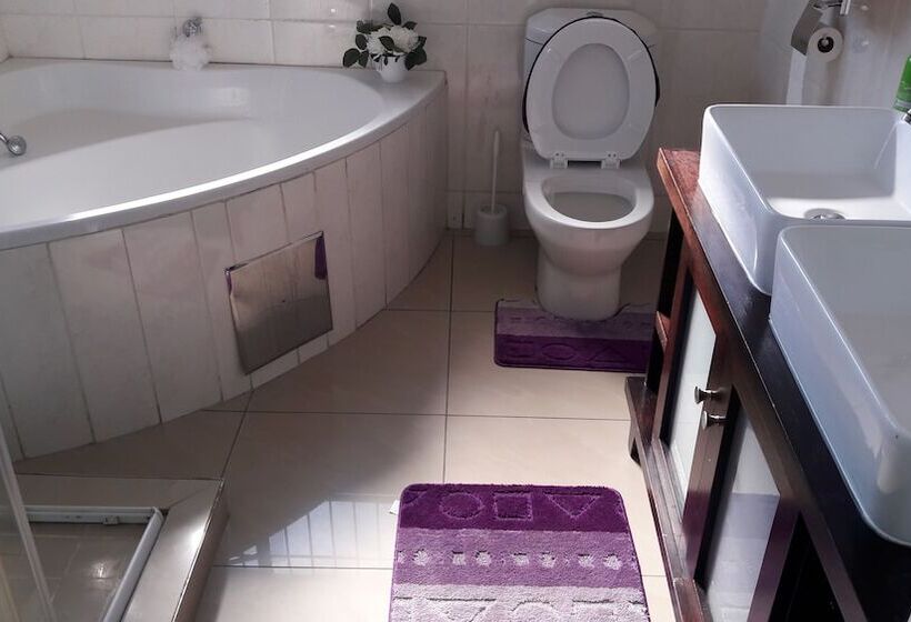 Alimop Bed And Breakfast