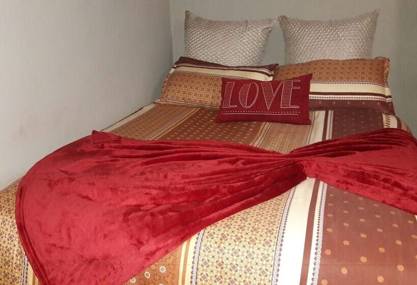 Alimop Bed And Breakfast