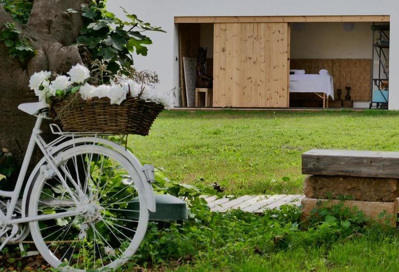 Bed and Breakfast Boho Suites Denia