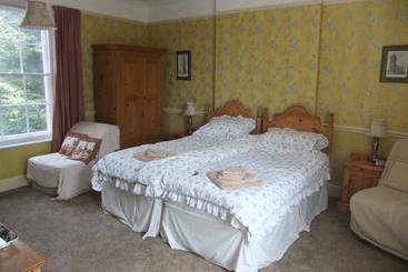 تختخواب و صبحانه Grange Farm House
