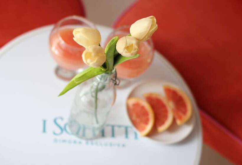 مبيت وإفطار I Soffitti Dimora Esclusiva