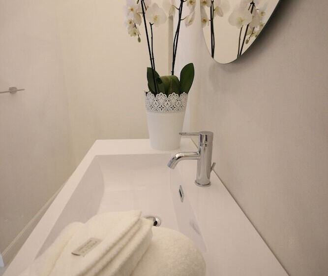 مبيت وإفطار I Soffitti Dimora Esclusiva