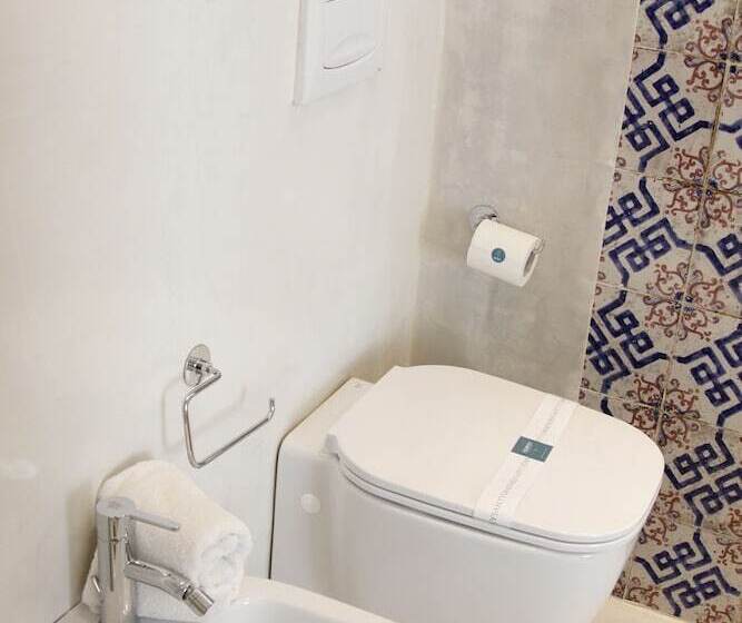 مبيت وإفطار I Soffitti Dimora Esclusiva