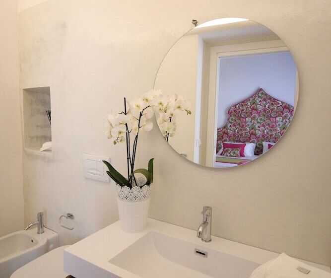 مبيت وإفطار I Soffitti Dimora Esclusiva