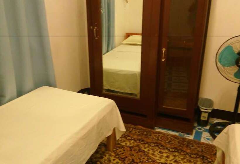 تختخواب و صبحانه Open Doors Haven