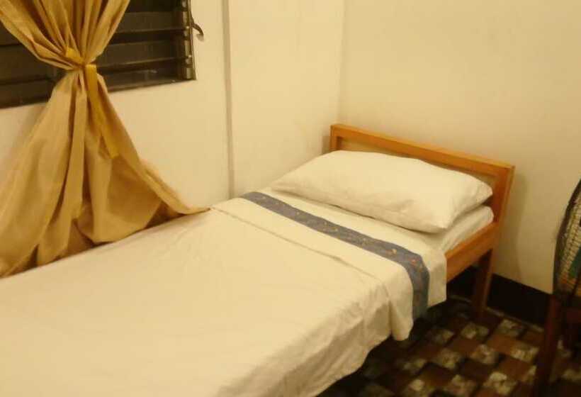 تختخواب و صبحانه Open Doors Haven