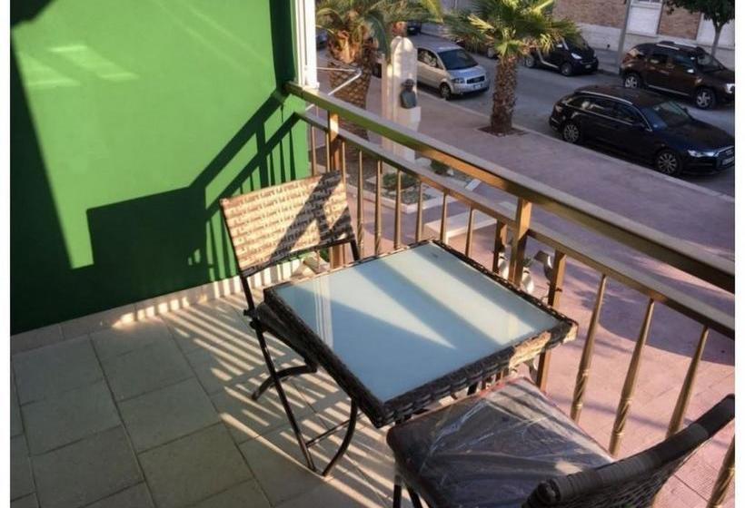 تختخواب و صبحانه Rooms La Perla Del Mare