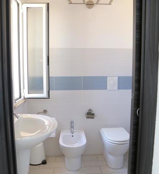 تختخواب و صبحانه Rooms La Perla Del Mare