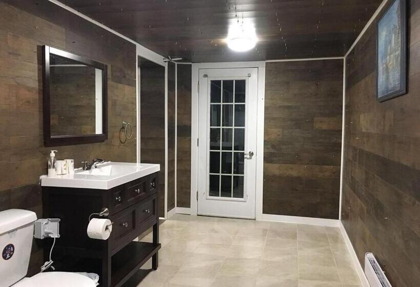 مبيت وإفطار Seaview White House