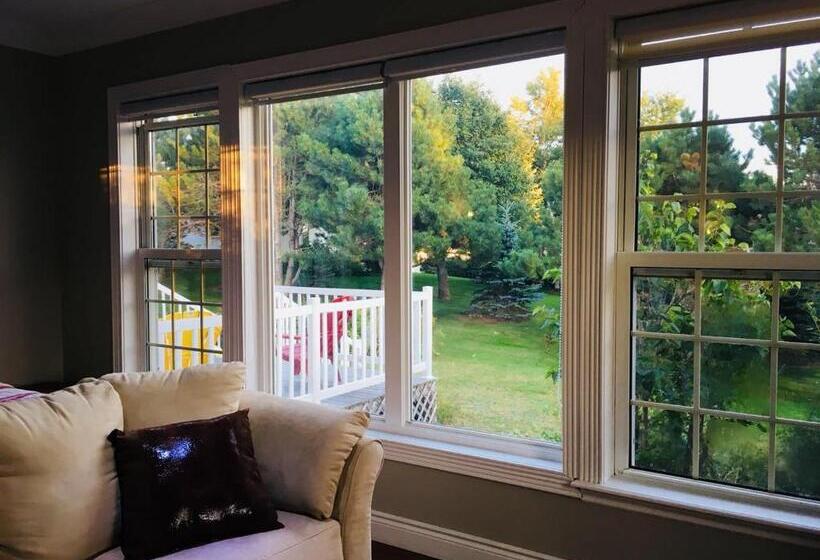 مبيت وإفطار Seaview White House