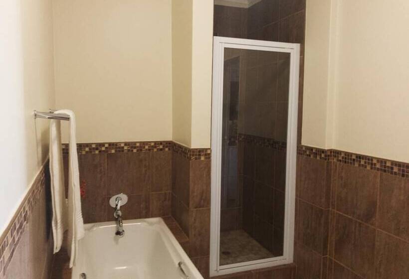 민박 The Hedge Guesthouse