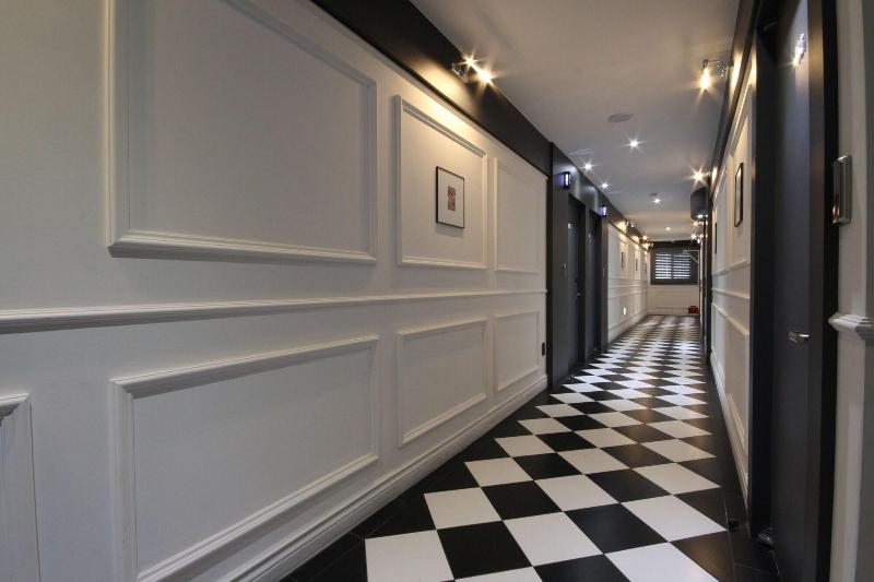 Brown Dot Hotel Jinhae