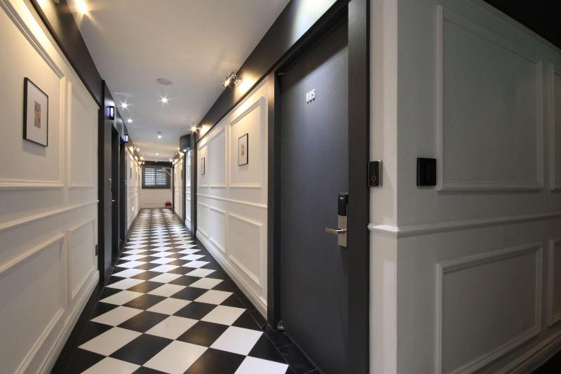 Brown Dot Hotel Jinhae