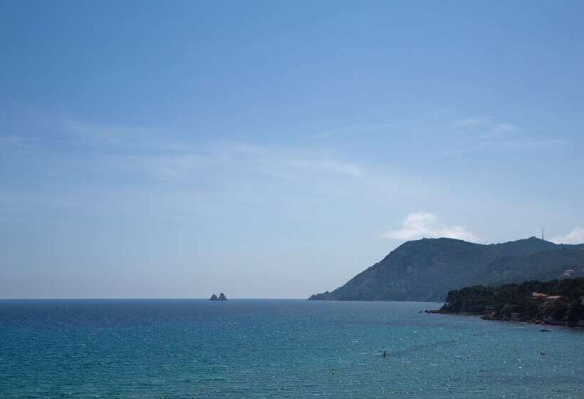 Grand Hotel Des Sablettes Plage, Curio Collection By Hilton