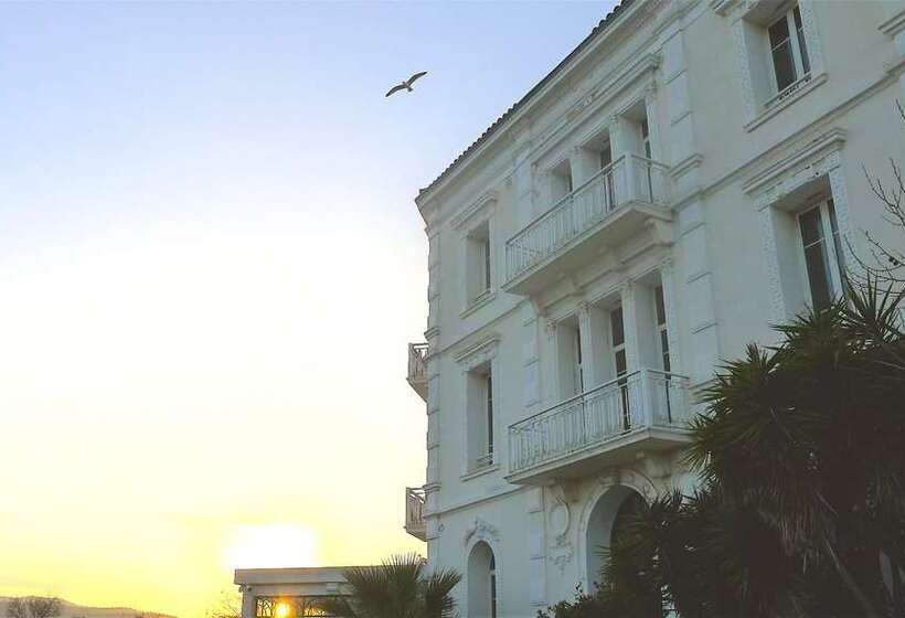 Grand Hotel Des Sablettes Plage, Curio Collection By Hilton