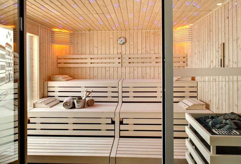 Grand Hotel Des Sablettes Plage, Curio Collection By Hilton