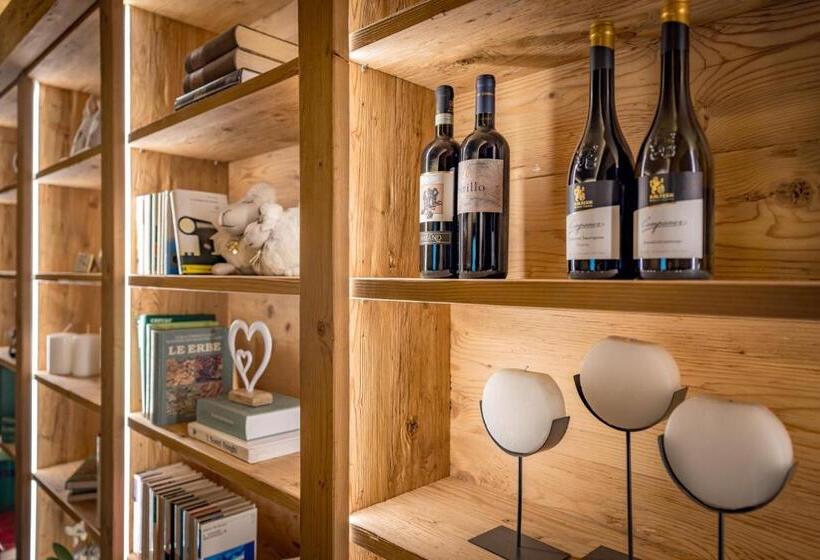 호텔 Albergo Cavallino