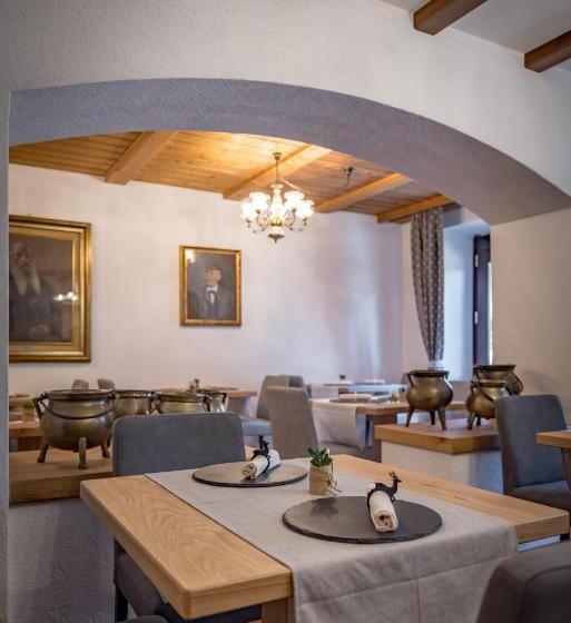 호텔 Albergo Cavallino