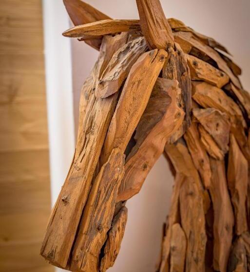 호텔 Albergo Cavallino