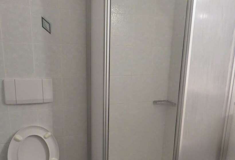 Отель Albergo Somont