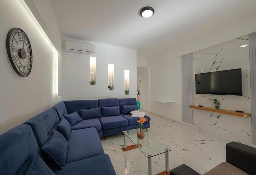 בית מלון כפרי Angjelo