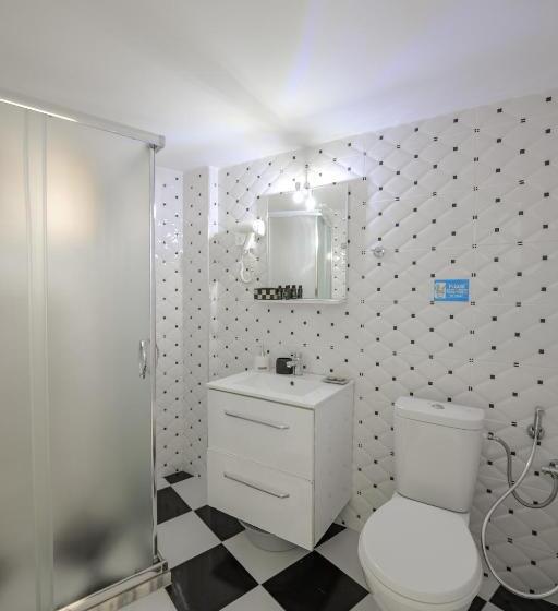 בית מלון כפרי Angjelo