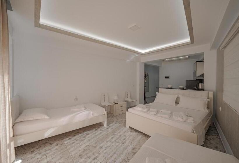 בית מלון כפרי Angjelo