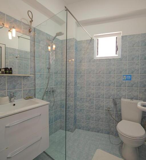 בית מלון כפרי Angjelo