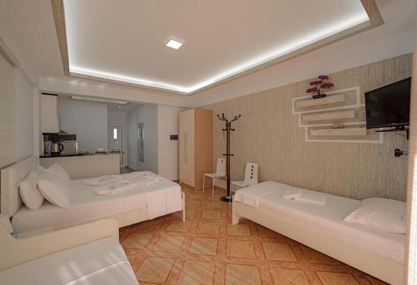 בית מלון כפרי Angjelo