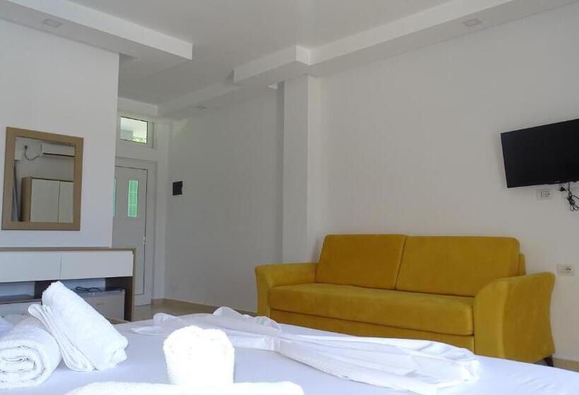 בית מלון כפרי Beach Restaurant Fabio