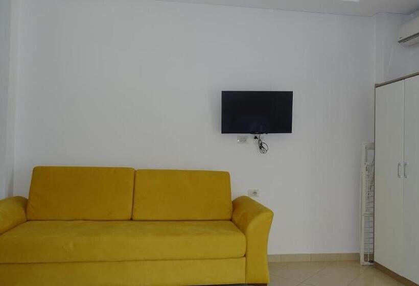 בית מלון כפרי Beach Restaurant Fabio