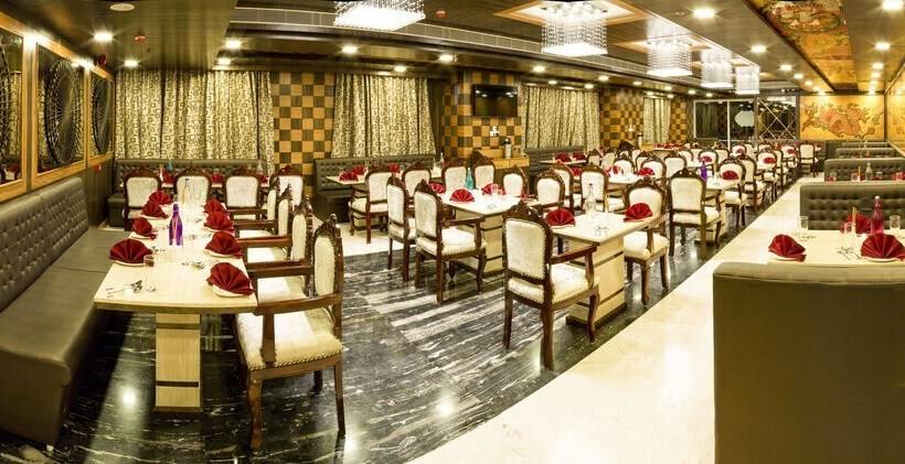 בית מלון כפרי Benzz Park Vellore