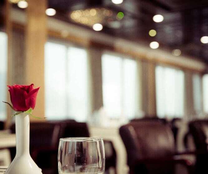 酒店 Benzz Park Vellore